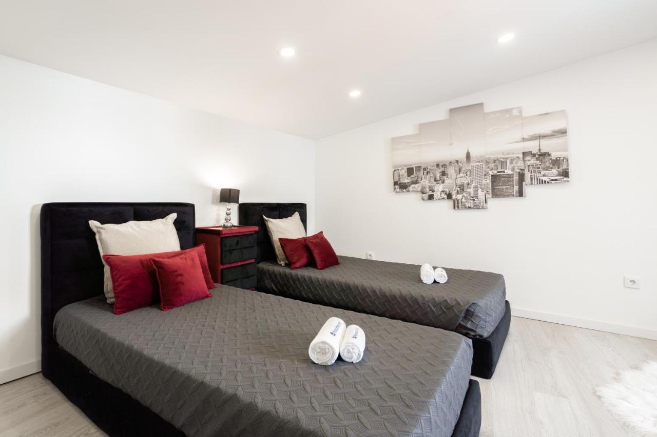 Host Wise - Spacious Noble Apartaments Ace Location Porto Dış mekan fotoğraf