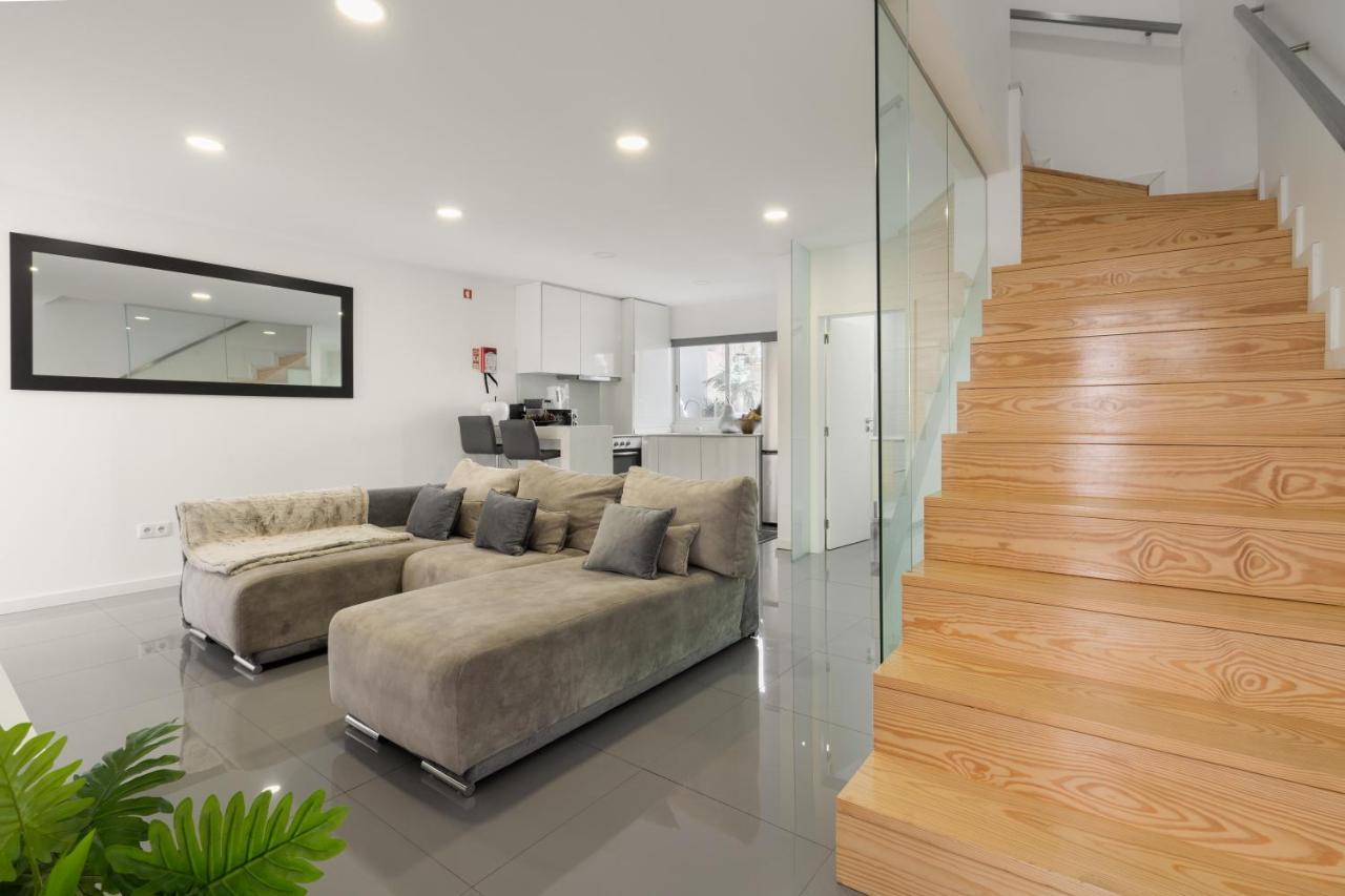 Host Wise - Spacious Noble Apartaments Ace Location Porto Dış mekan fotoğraf