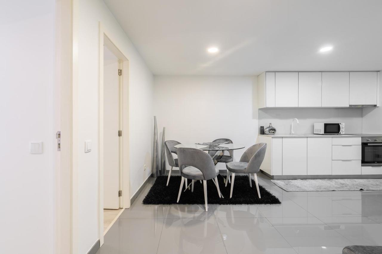 Host Wise - Spacious Noble Apartaments Ace Location Porto Dış mekan fotoğraf