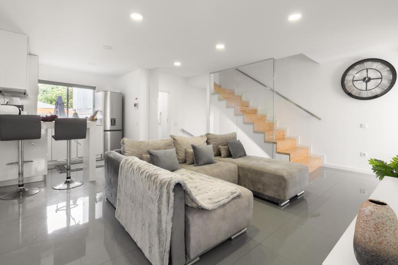 Host Wise - Spacious Noble Apartaments Ace Location Porto Dış mekan fotoğraf