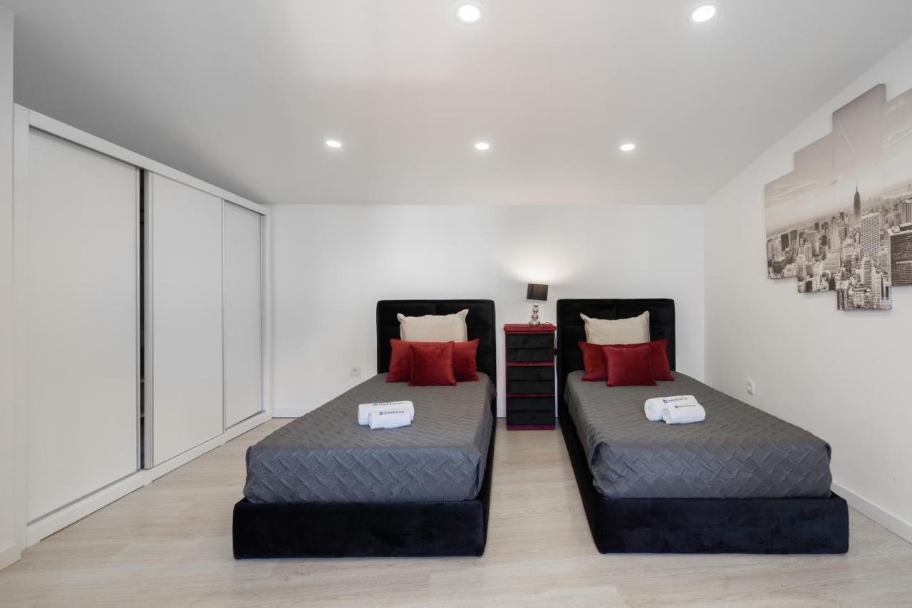 Host Wise - Spacious Noble Apartaments Ace Location Porto Dış mekan fotoğraf